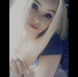 Meet your Posher, Anjeni